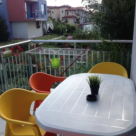 In Apoloniya Beach Holiday Village Apartment *